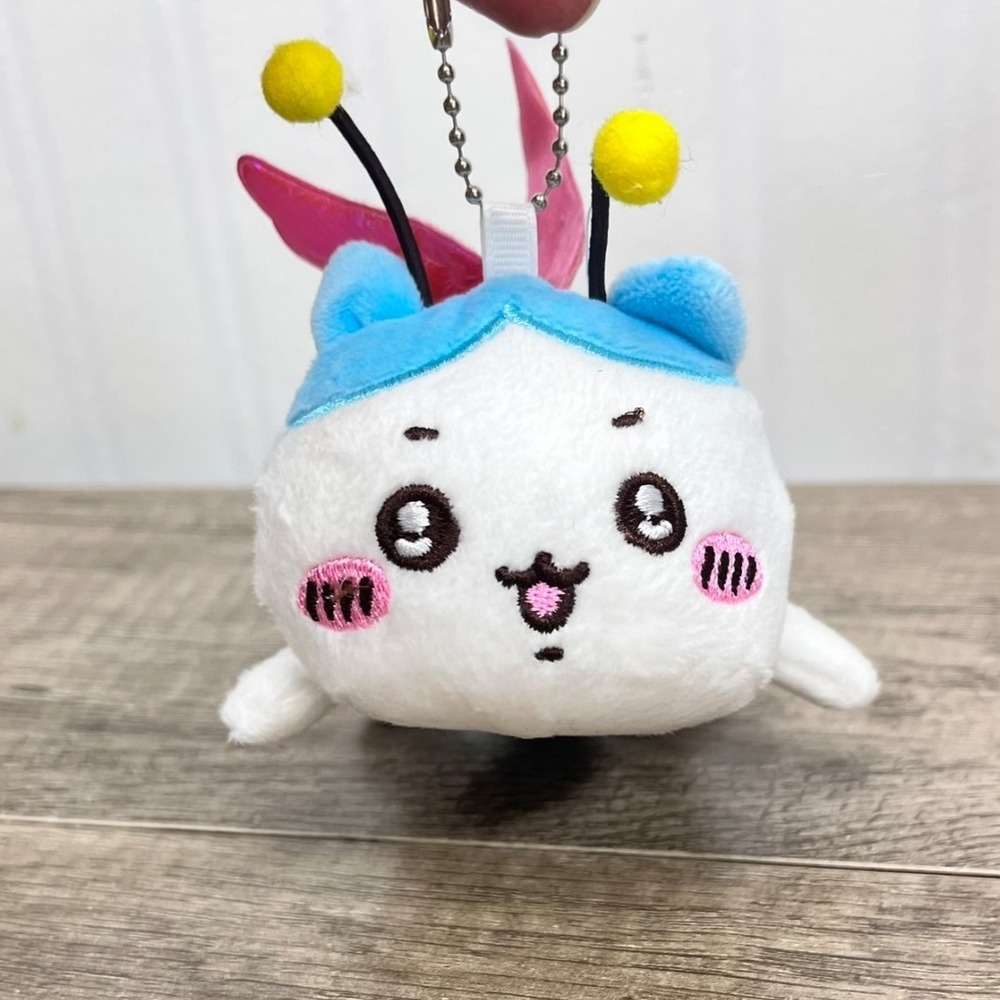 Chiikawa Baby Bee Mascot‎ Keychain Plush, Kawaii Cat Keychain